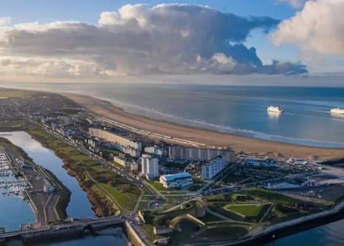 Apartman Front De Mer-le Cocon Du Dragon-classe 3 Etoiles Calais